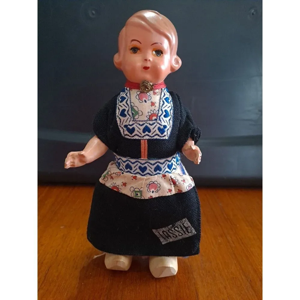 Antique Bisque Head Dutch Lassie Costumed Doll 1900s Dress‎